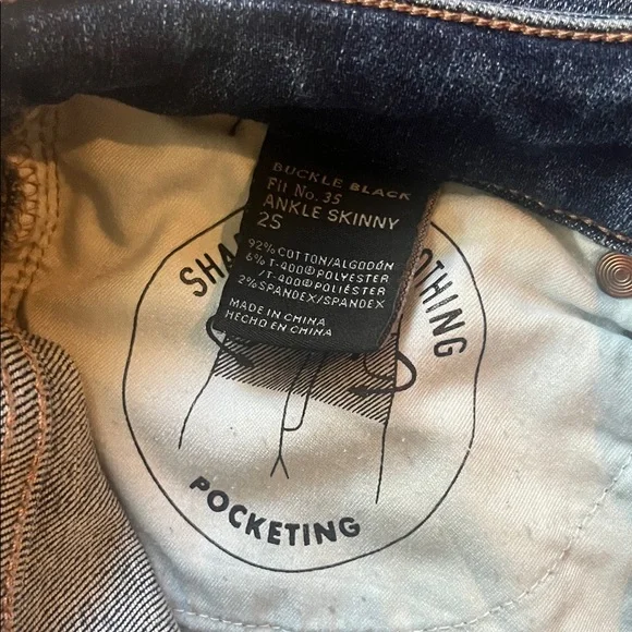 Buckle Dark Wash Distressed Skinny Jeans - Picture 6 of 7